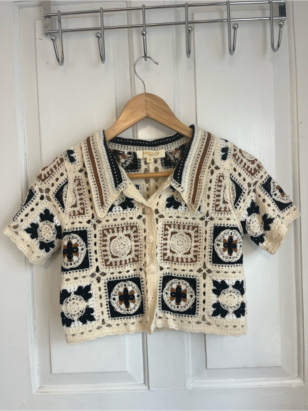 Crochet crop button-down